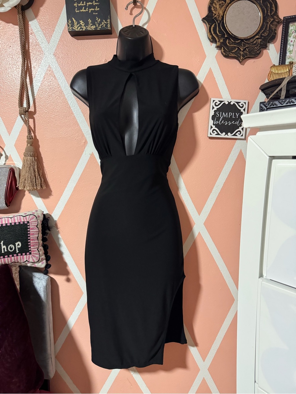 HYFVE Black Sleeveless Keyhole Midi Dress with Side Slit